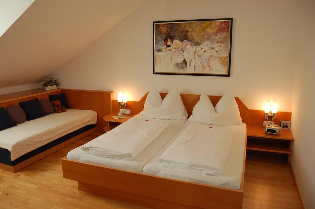 Pension Zur Post Apartment บาด บลูเมา ห้อง รูปภาพ