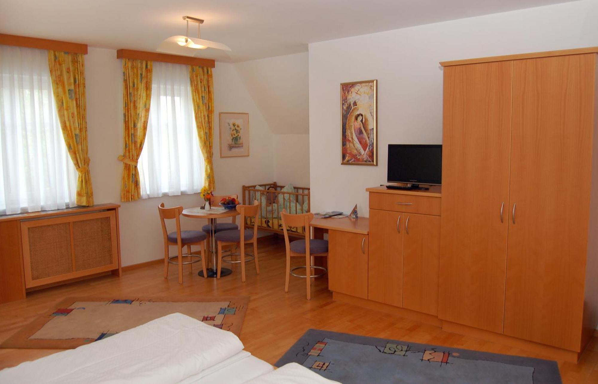 Pension Zur Post Apartment บาด บลูเมา ห้อง รูปภาพ